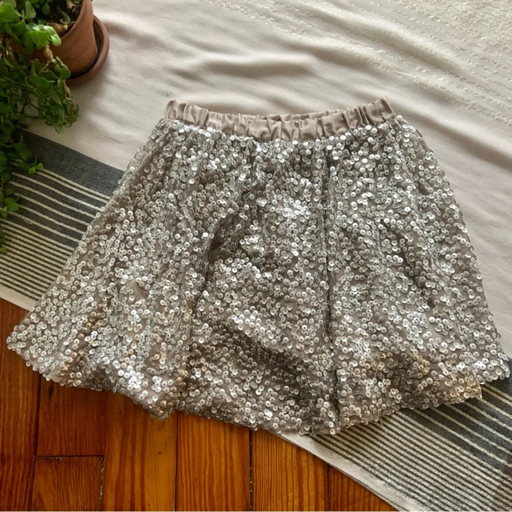 Cherokee Taupe Sequin Girl’s Skirt- Size L 10/12